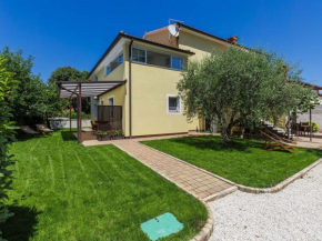 Apartment Nino-1 by Interhome